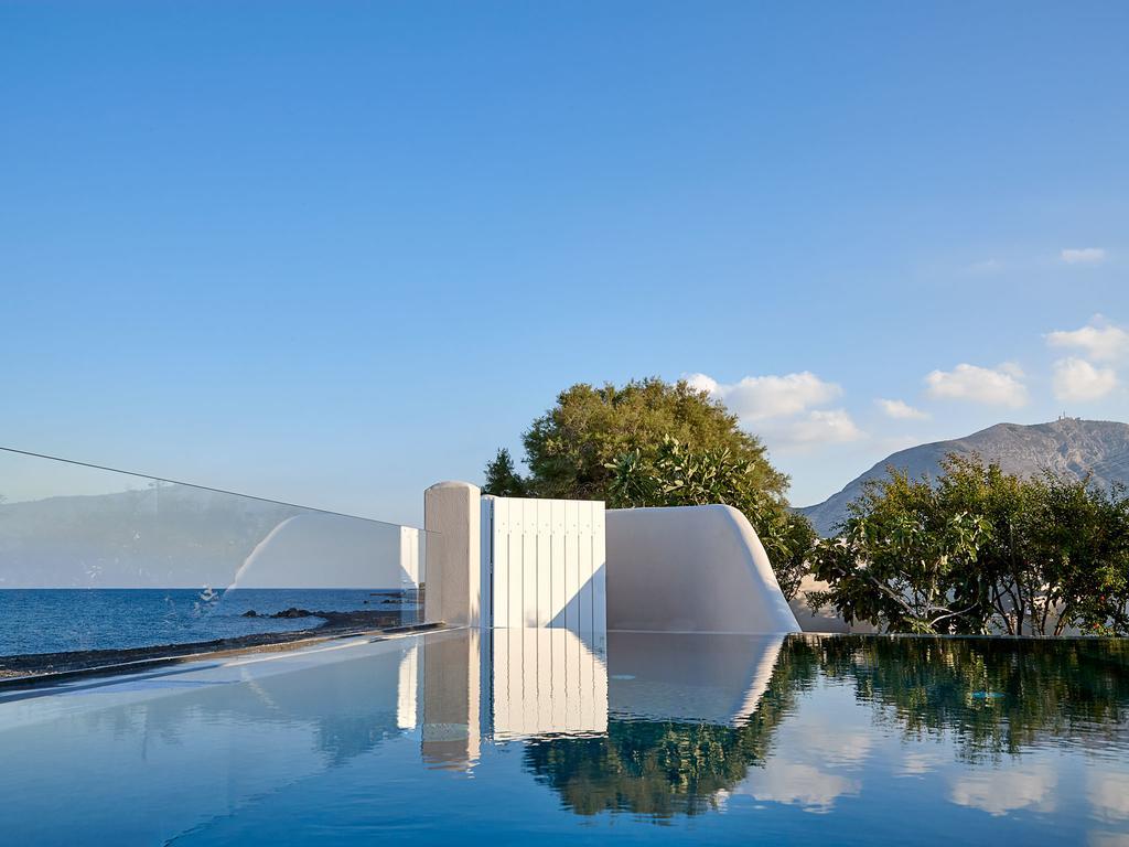Incognito Beach Villa Santorini Kamári Exterior foto